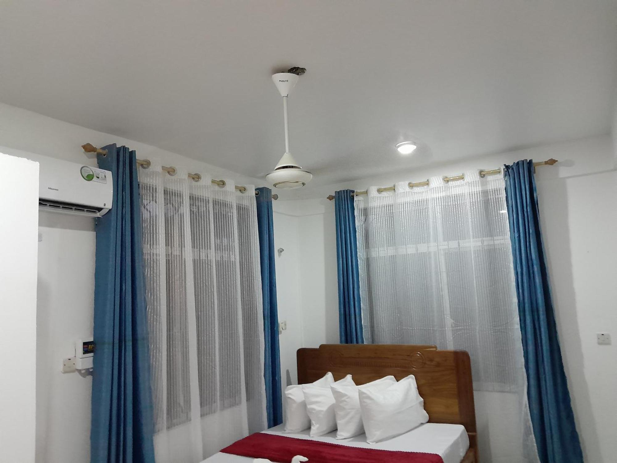 Valley Breeze Hotel ダル・エス・サラーム エクステリア 写真